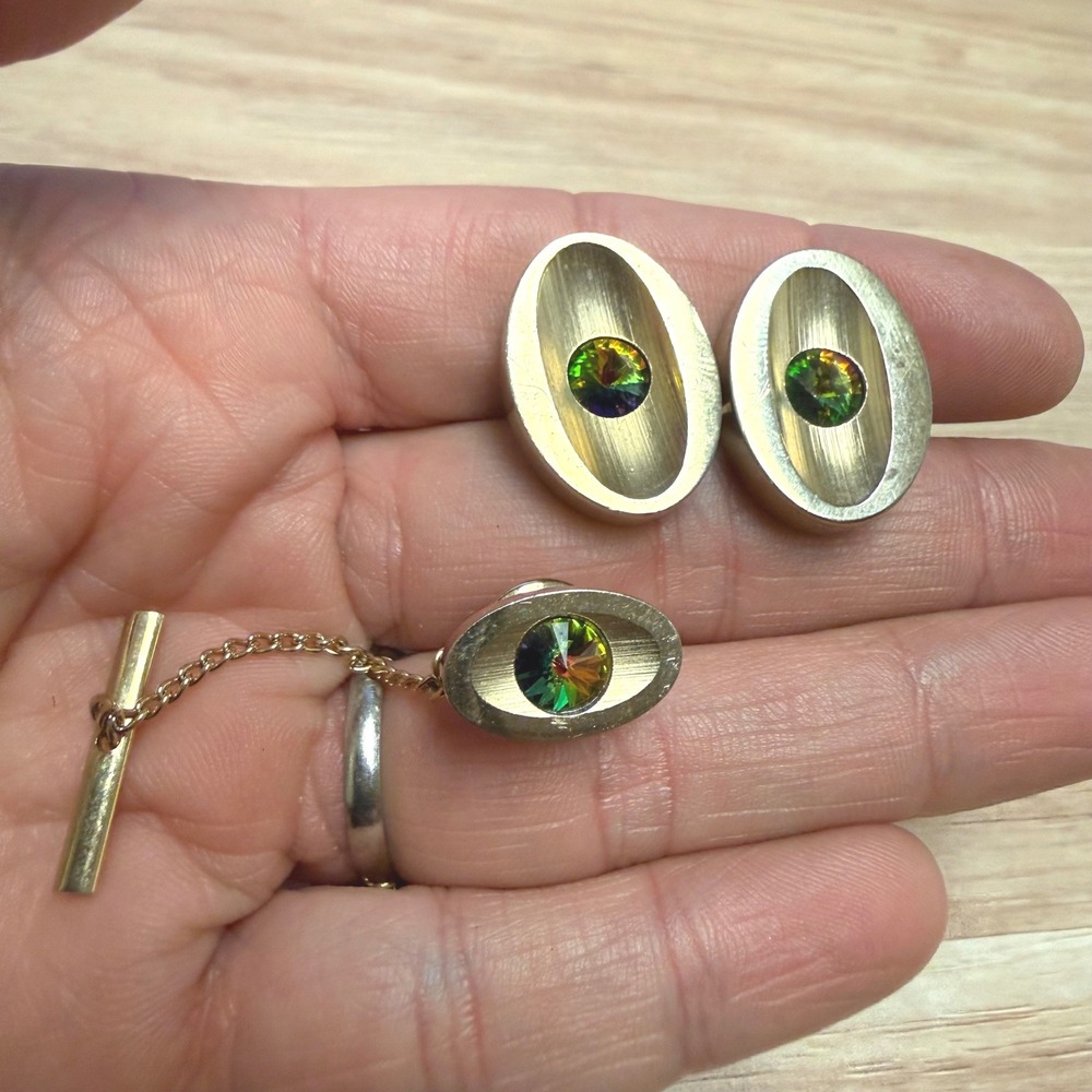 Sarah Coventry Vintage Gold Tone Aurora Borealis Oval Cufflinks Tie Tack Set